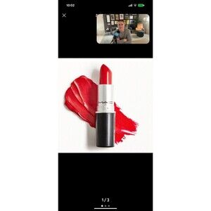 MAC 233 SWEET SAKURA CREMESHEEN LIPSTICK